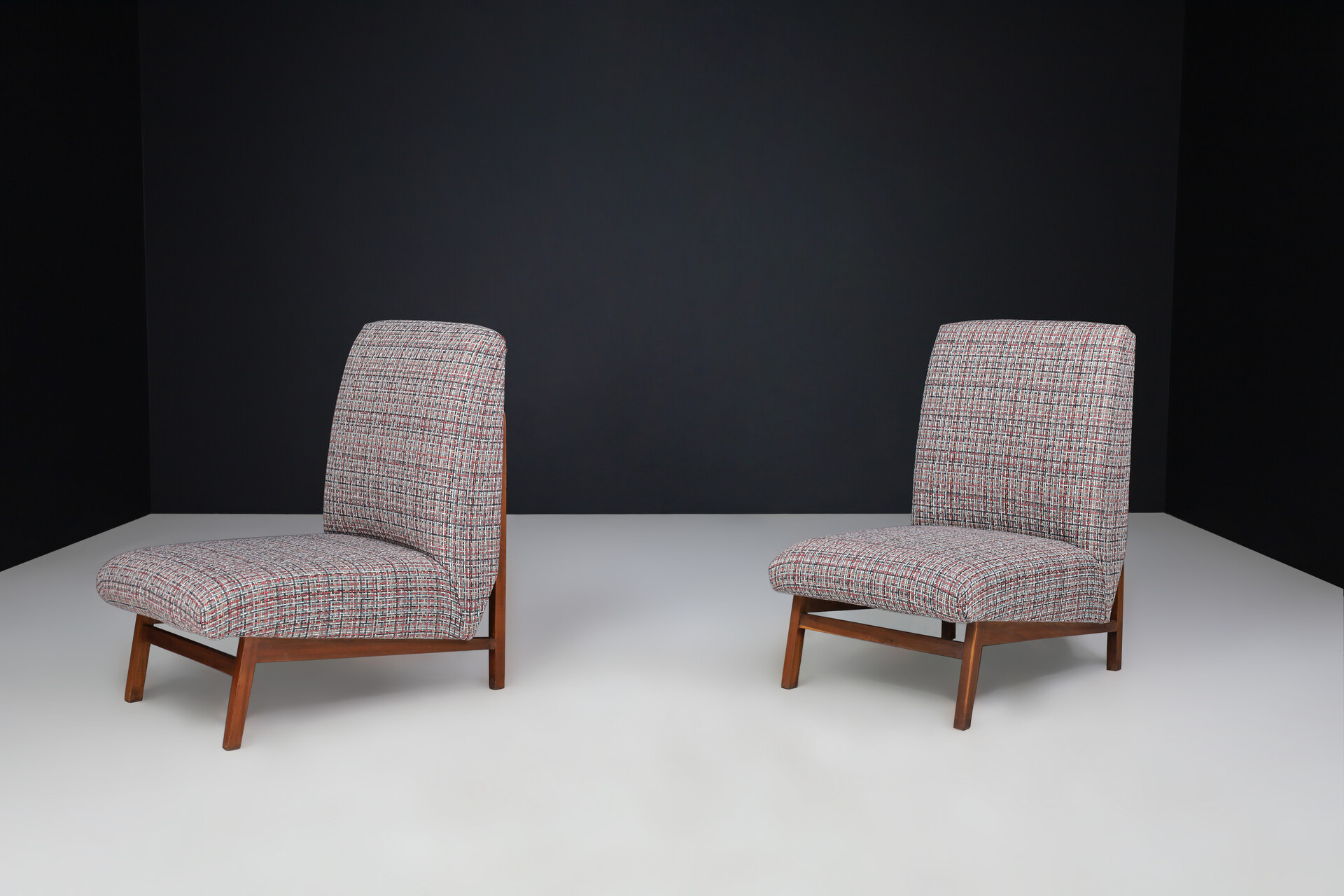 Mid century modern Mahogany & New upholstered Lounge chairs , Italy 1960s Mid-20th century