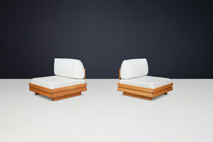 Mid century modern Maison Regain Sleek Lounge Chairs in Elm and Leather, France, 1970s Late-20th century