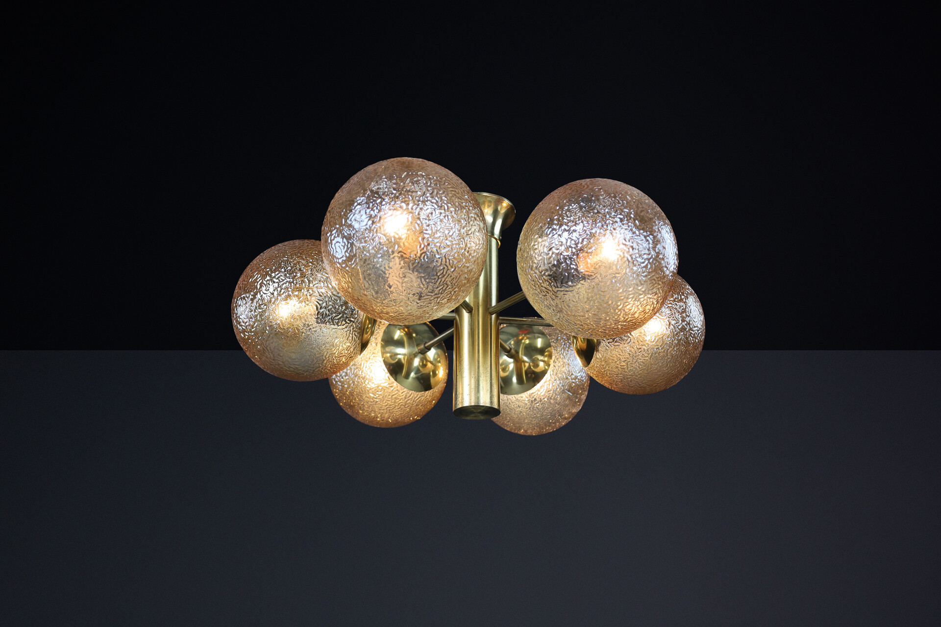 Mid century modern Patinated Brass Chandelier with six Gold-Colored Globes, Germany 1960s Mid-20th century