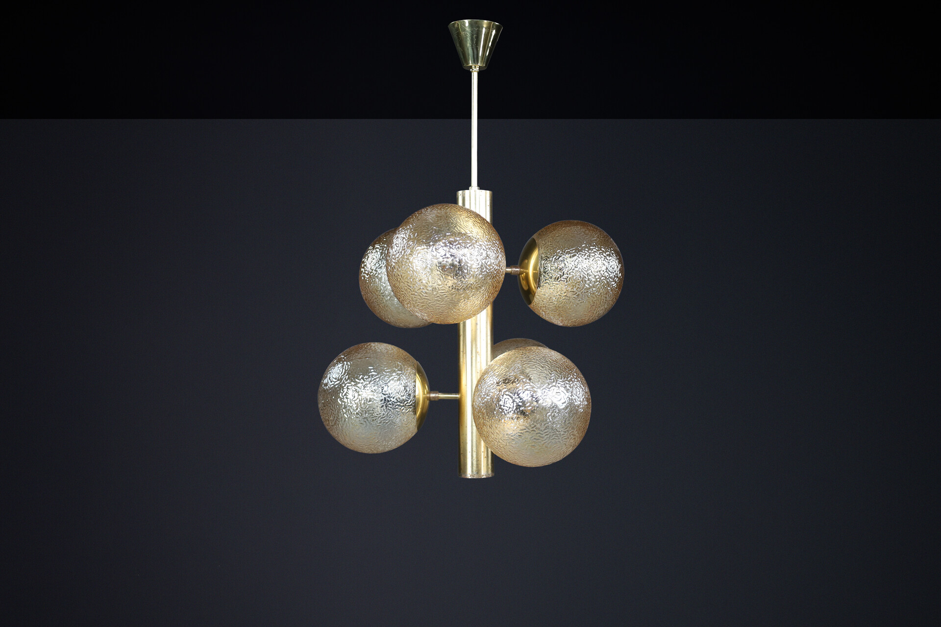 Mid century modern Patinated Brass Sputnik Chandelier with Six Gold-Colored Globes, Germany 1960s Mid-20th century