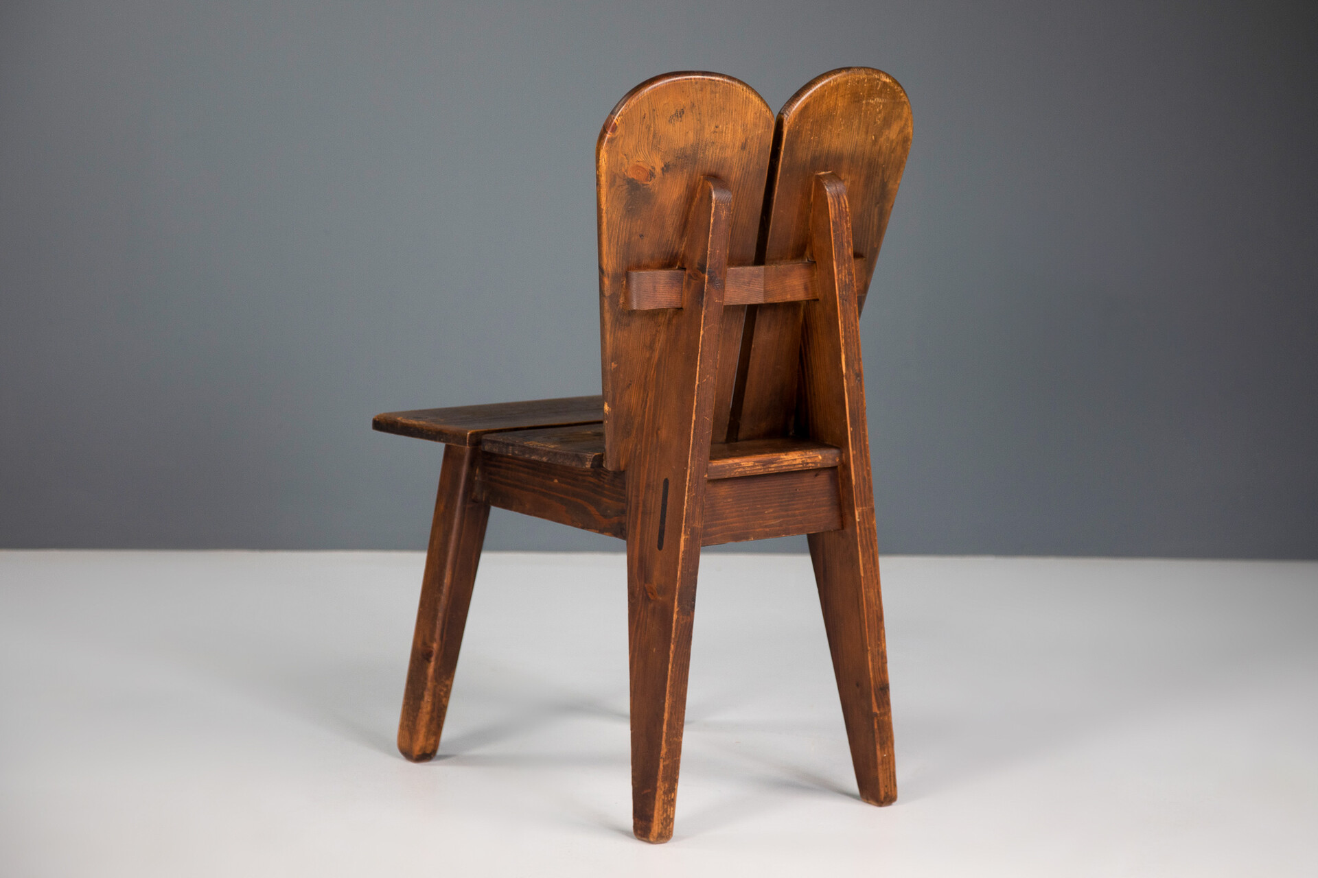 Mid century modern Patinated Pine wood side chairs The Style Of Jean Prouvé , France 1950s Mid-20th century