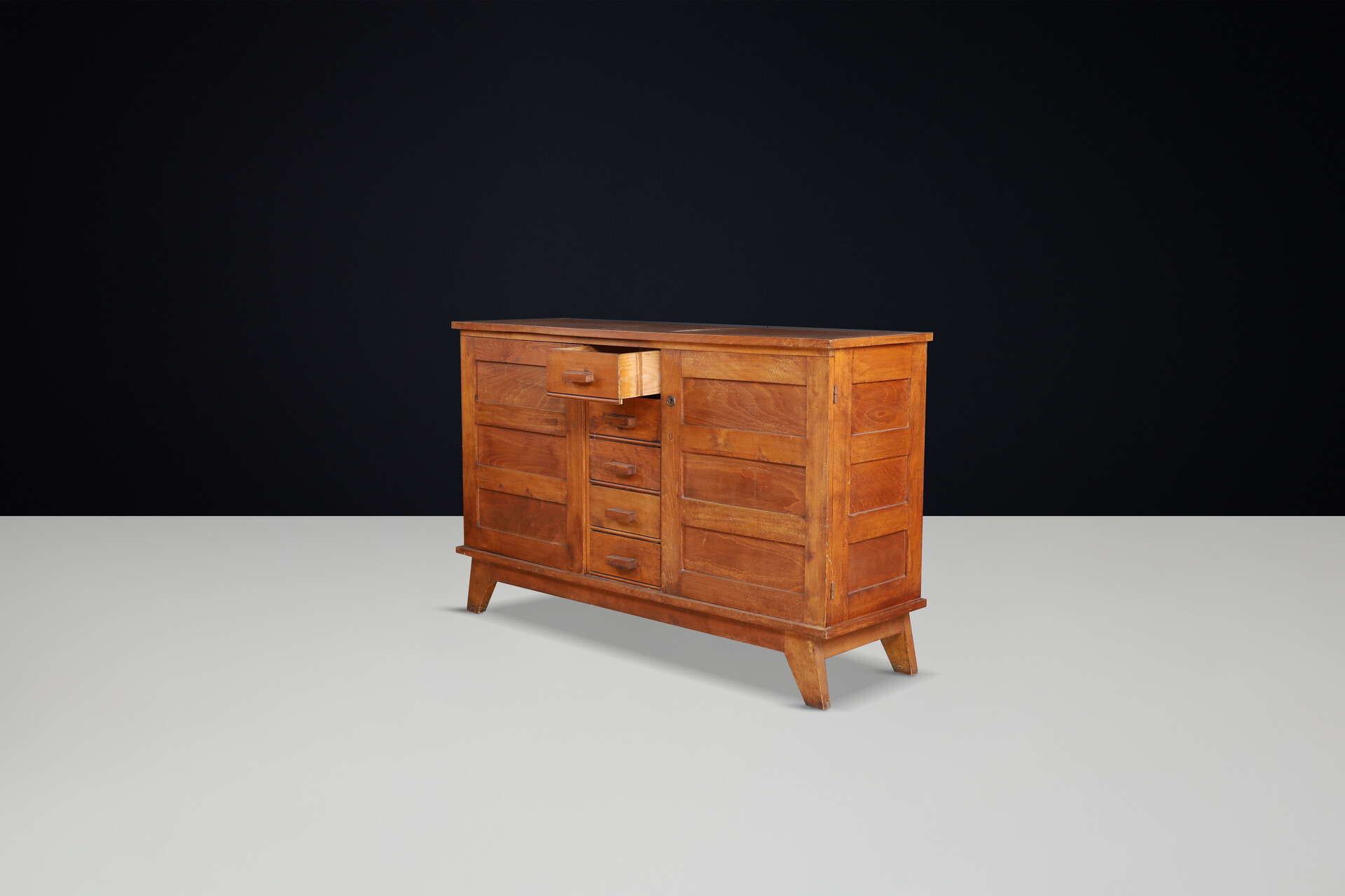 Mid century modern René Gabriel Oak Sideboard, France, 1940s Mid-20th century