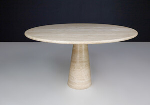 Mid century modern Round Travertine Dining or Centre Table, Italy, 1970s Late-20th century