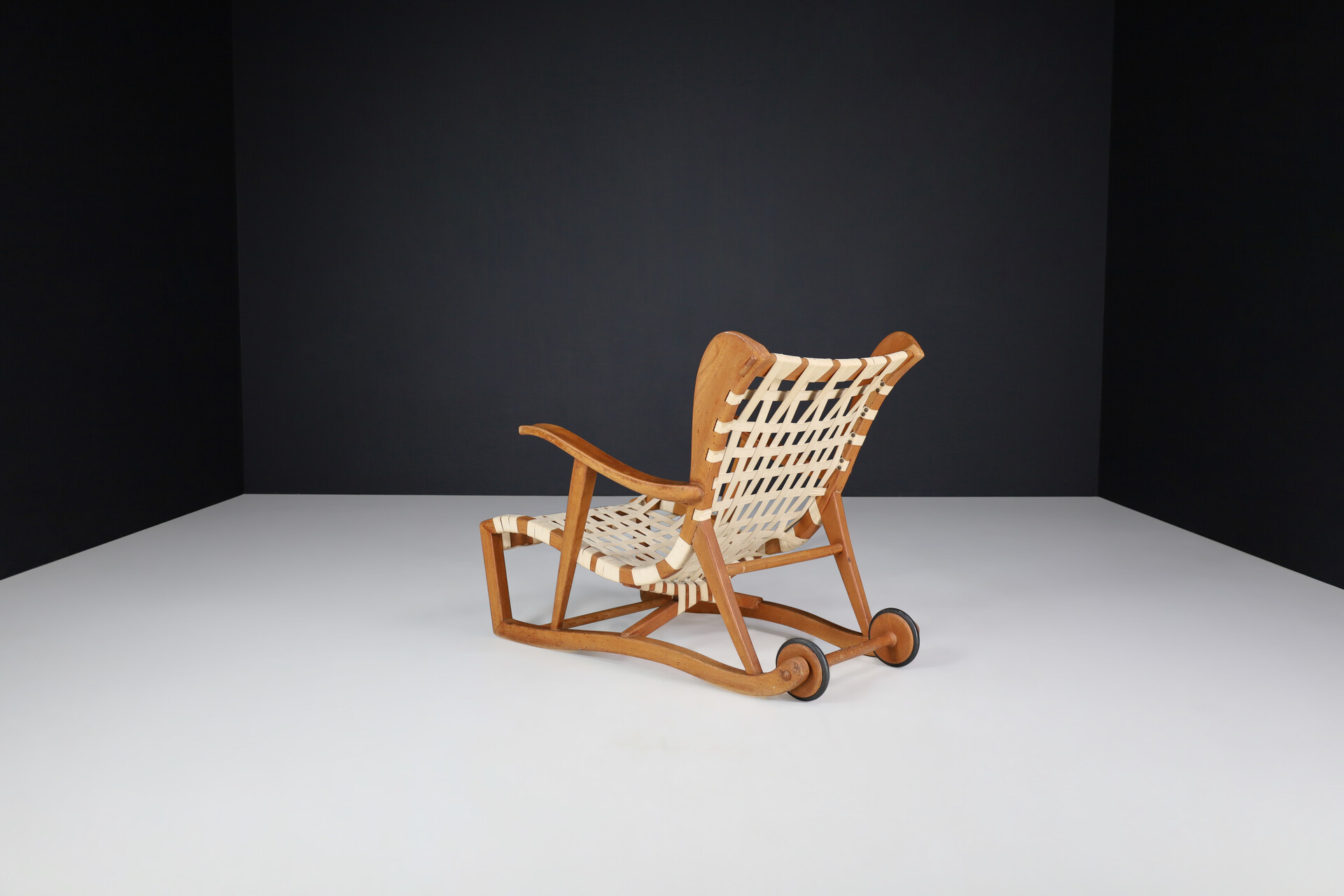 Mid century modern Sculptural Oak Lounge Chair by Guglielmo Pecorini, Italy, the 1950s Mid-20th century