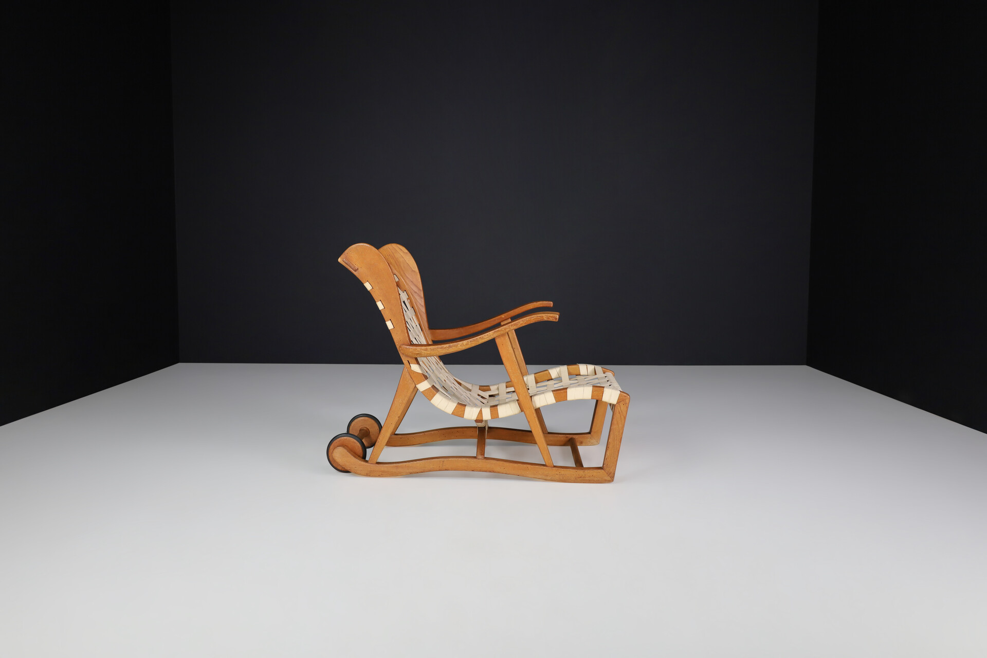 Mid century modern Sculptural Oak Lounge Chair by Guglielmo Pecorini, Italy, the 1950s Mid-20th century