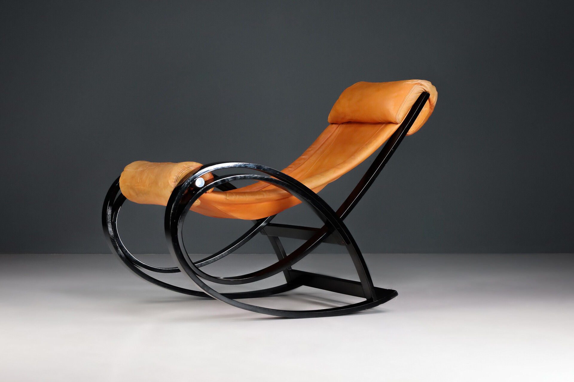 Mid century modern Sgarsul Rocking Chair, Gae Aulenti for Poltronova, Italy 1962 Mid-20th century