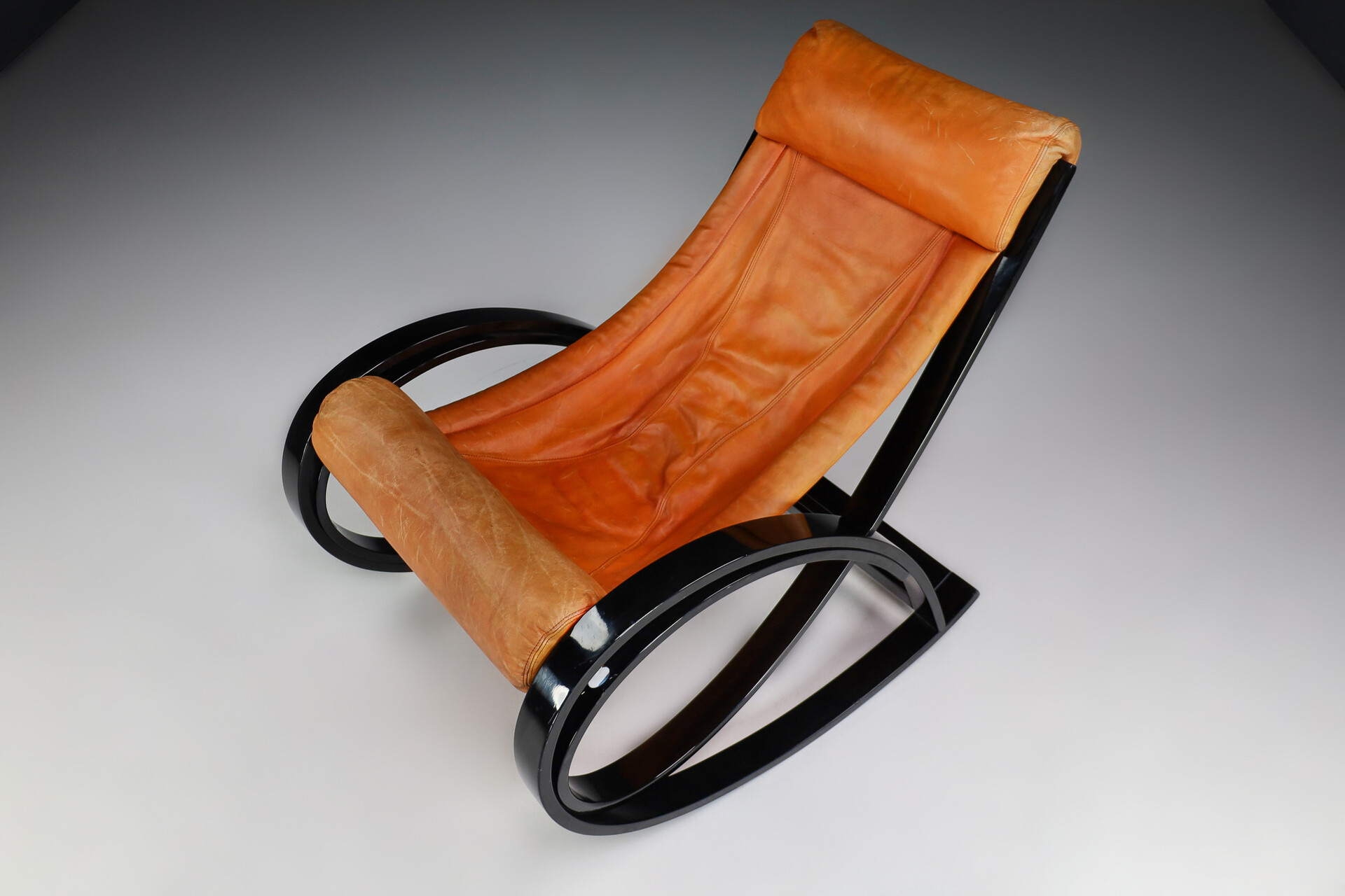 Mid century modern Sgarsul Rocking Chair, Gae Aulenti for Poltronova, Italy 1962 Mid-20th century