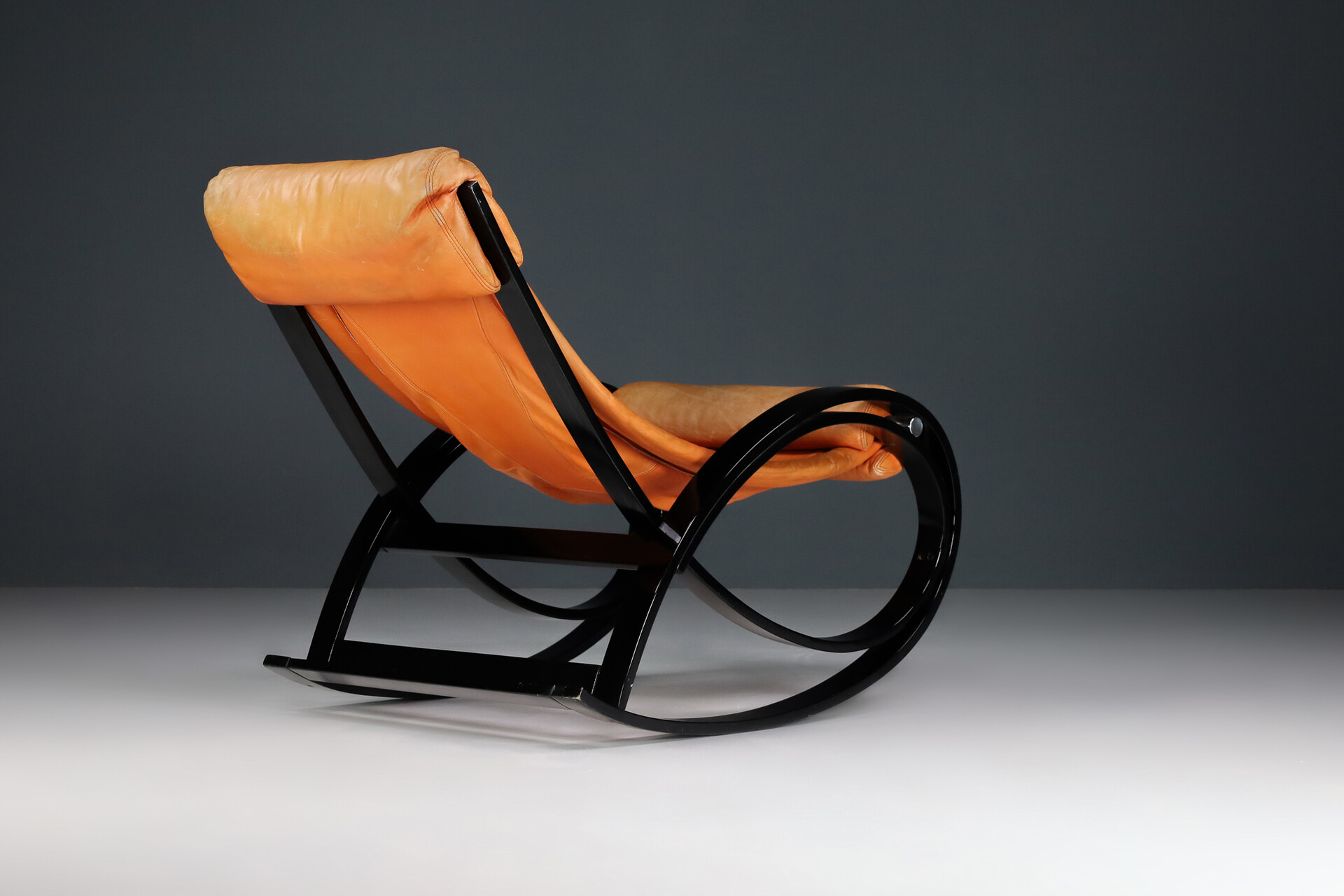 Mid century modern Sgarsul Rocking Chair, Gae Aulenti for Poltronova, Italy 1962 Mid-20th century