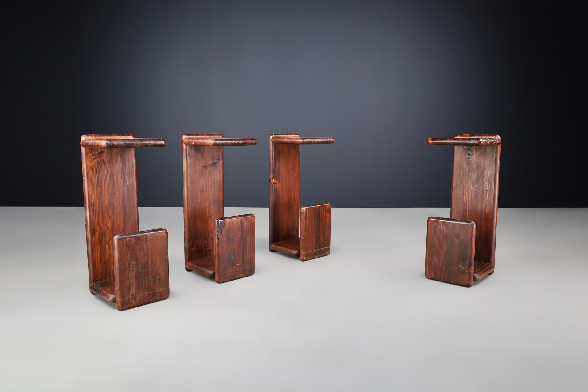 Mid century modern Solid pine Bar stools or bench, The Netherlands 1970s Late-20th century