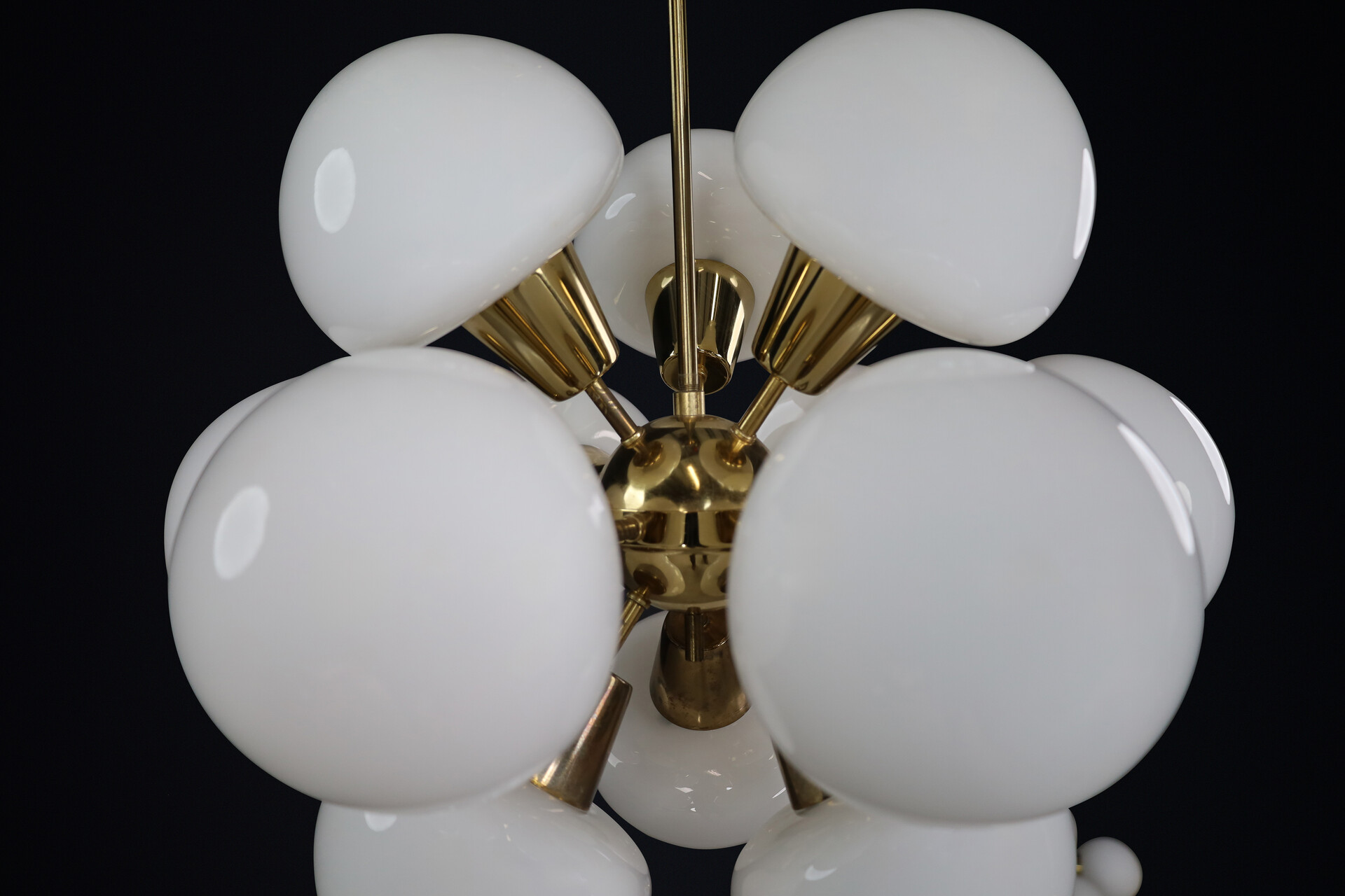 Mid century modern Sputnik Chandelier in Brass and Opaline Glass Spheres,1970s Mid-20th century