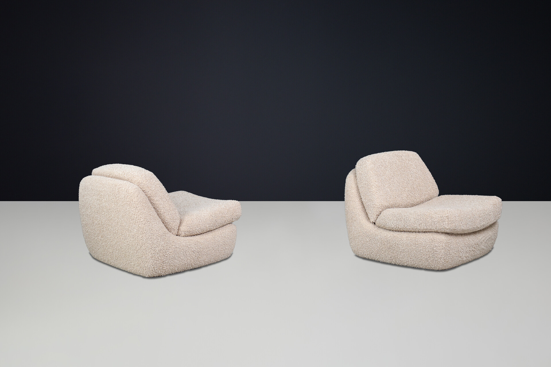 Modern Easy lounge chairs in teddy upholstery, germany 1970s Late-20th century