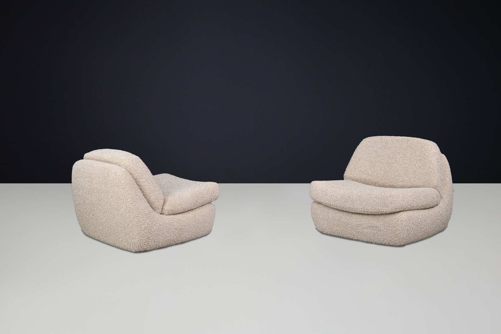 Modern Easy lounge chairs in teddy upholstery, germany 1970s Late-20th century