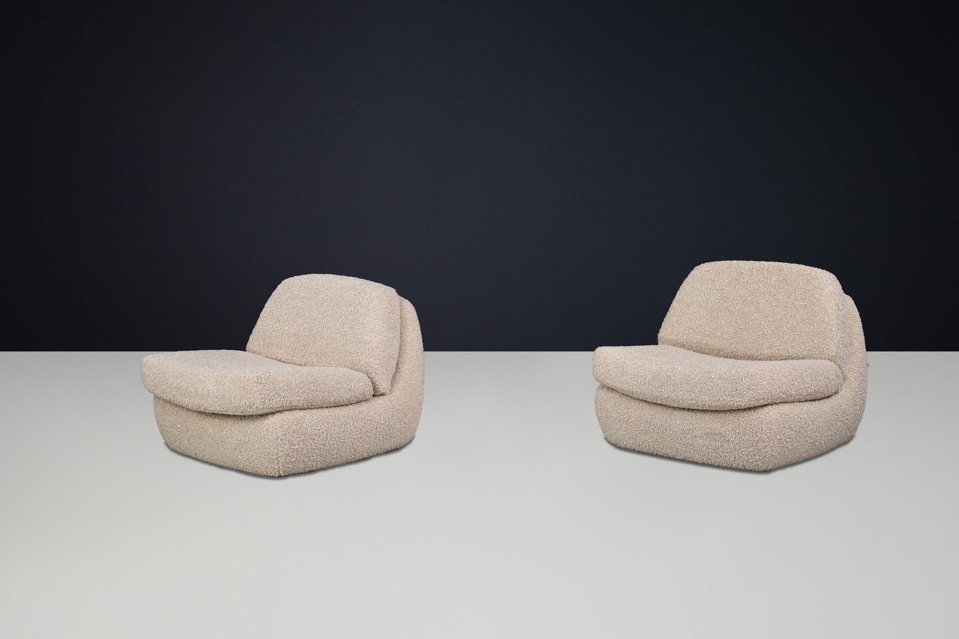 Modern Easy lounge chairs in teddy upholstery, germany 1970s Late-20th century