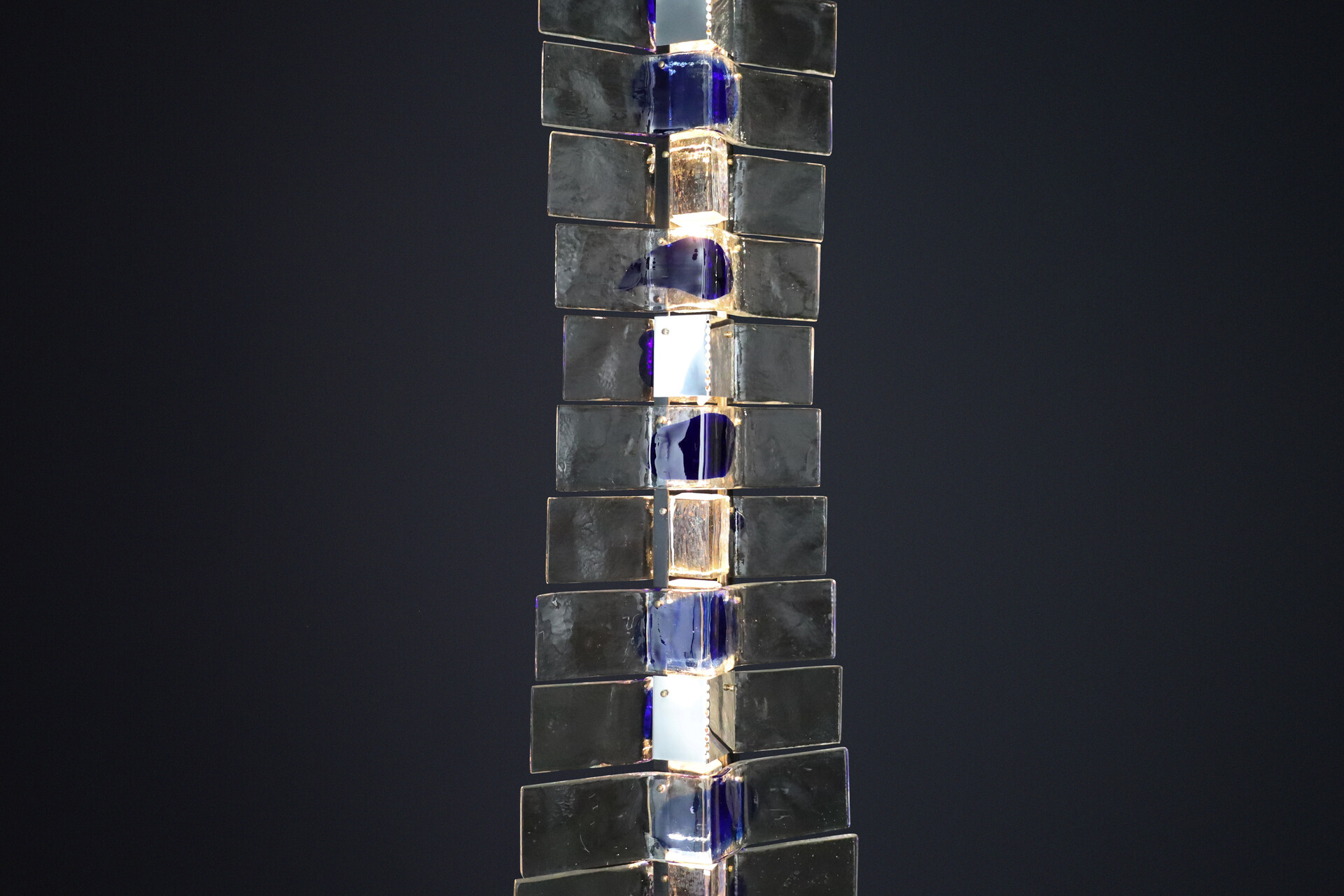 Modern Venini Tazebao Grand Sculpture Chandelier Light in Crystal and Sapphire Glass, Italy 1980 Late-20th century