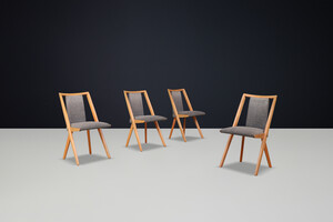 Scandinavian modern Beech and original upholstery dining room chairs, Cz 1960s Mid-20th century