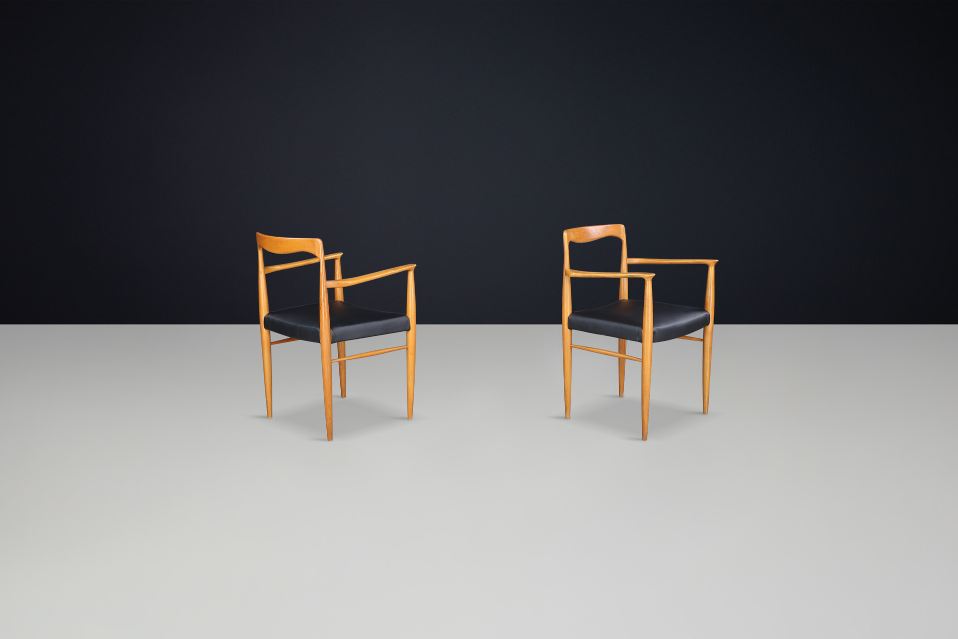 Scandinavian modern Dining room chairs by Sedláček & Vyčítal, Czechoslovakia, 1970s Late-20th century