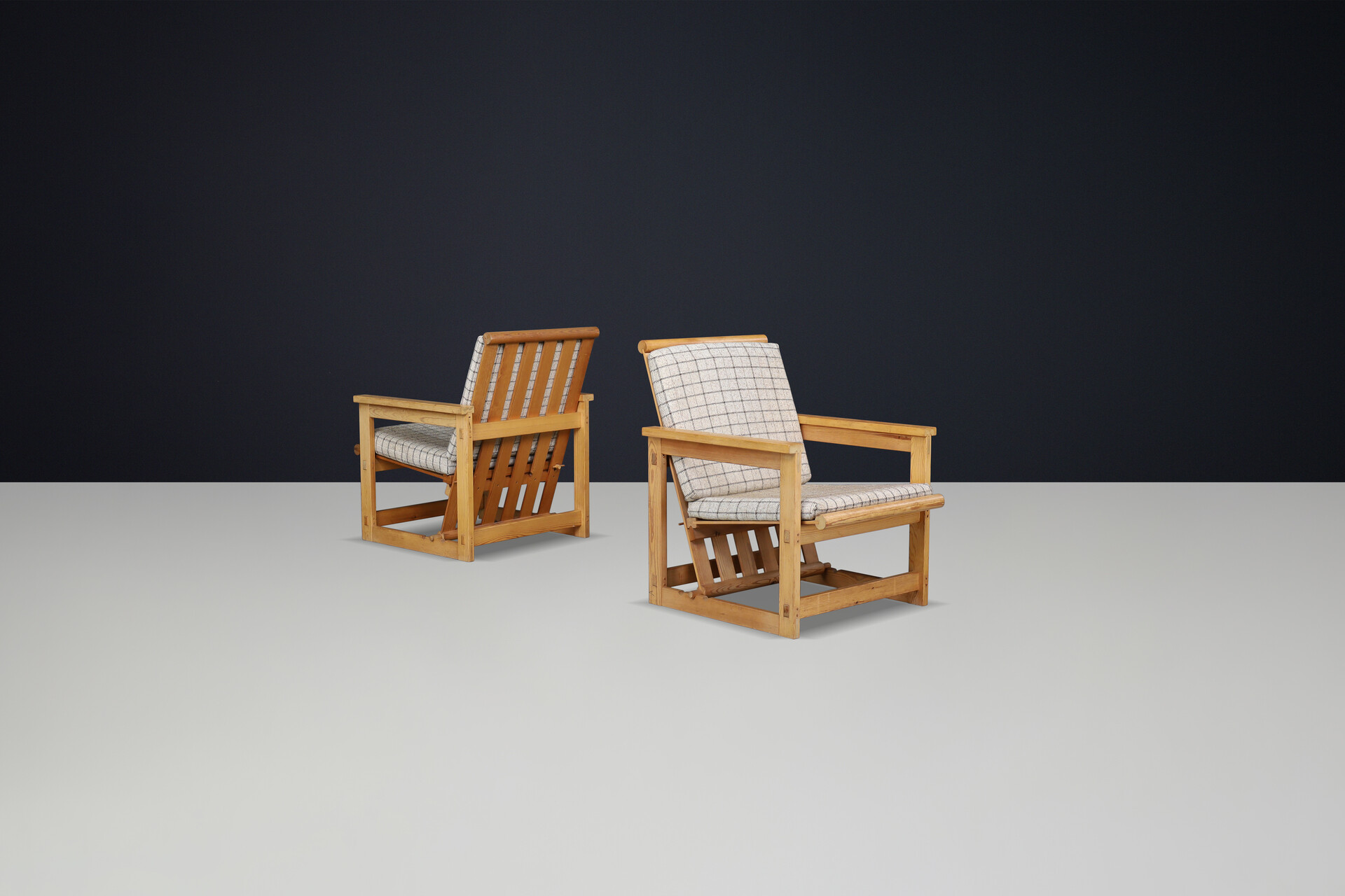 Scandinavian modern Edvin Helseth Lounge Chairs in Pine, Model 