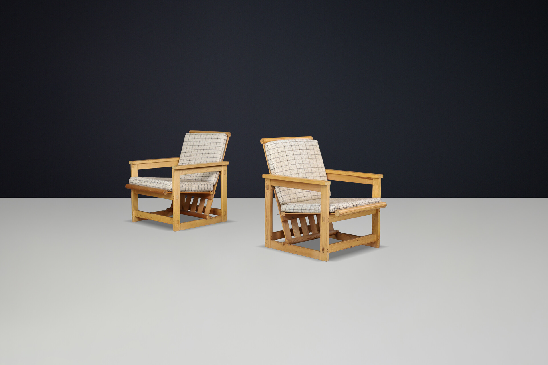 Scandinavian modern Edvin Helseth Lounge Chairs in Pine, Model 