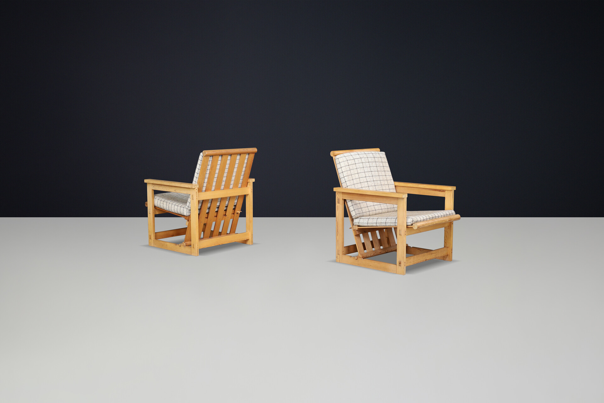 Scandinavian modern Edvin Helseth Lounge Chairs in Pine, Model 