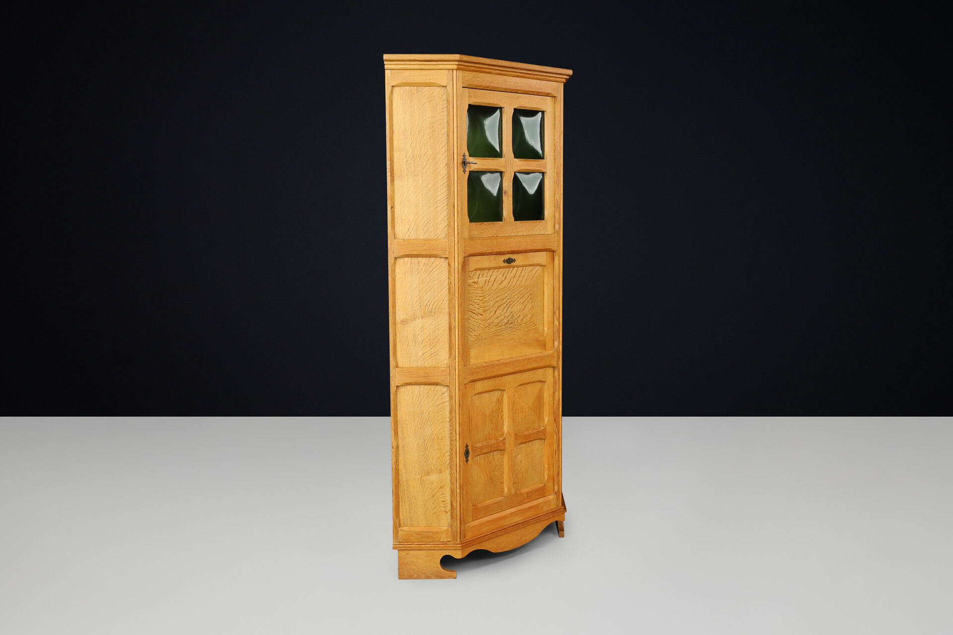 Scandinavian modern Henning Kjaernulf corner oak cabinet, Denmark 1960s Mid-20th century