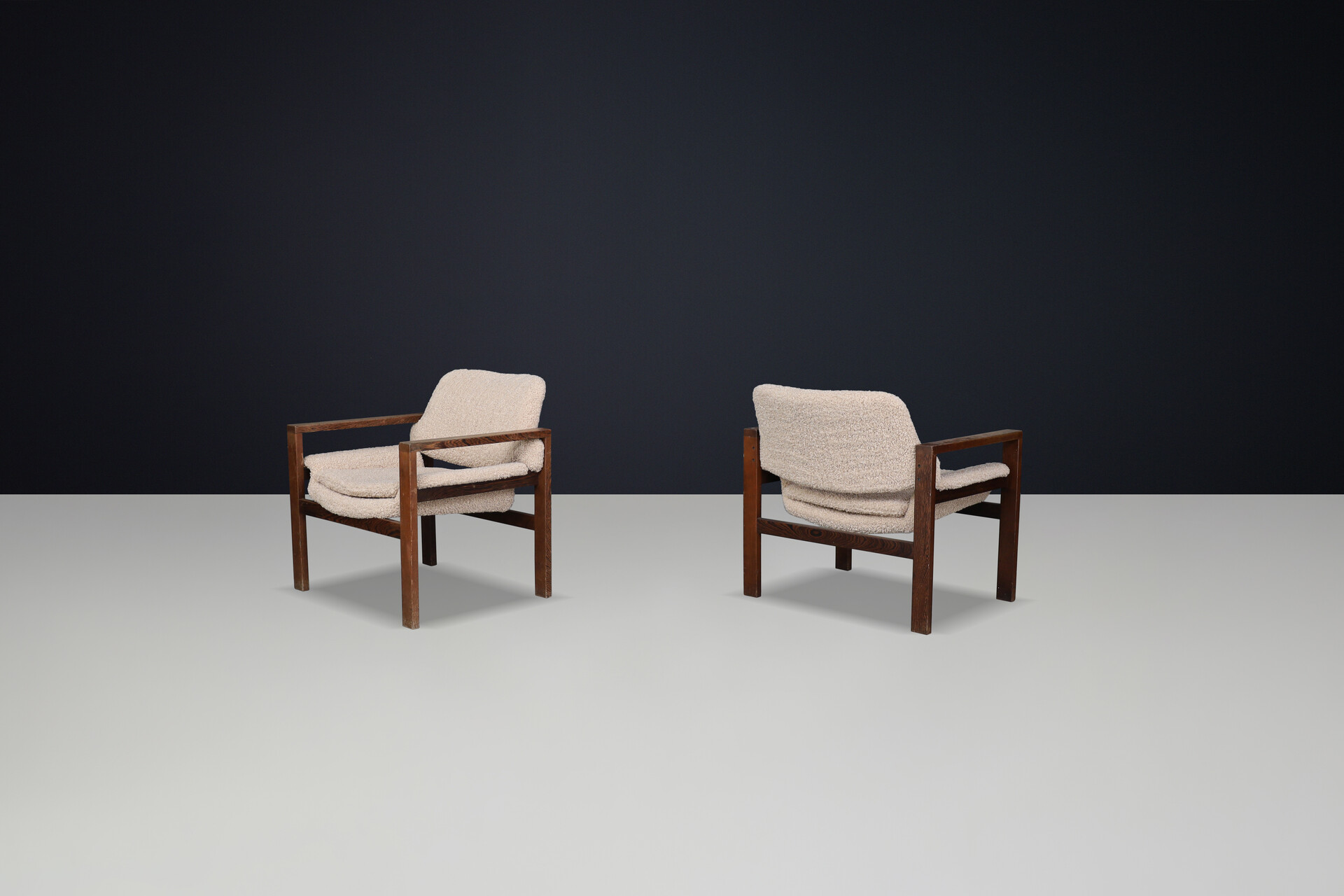 Scandinavian modern Oak and teddy upholstery armchairs, Finland 1960s Mid-20th century