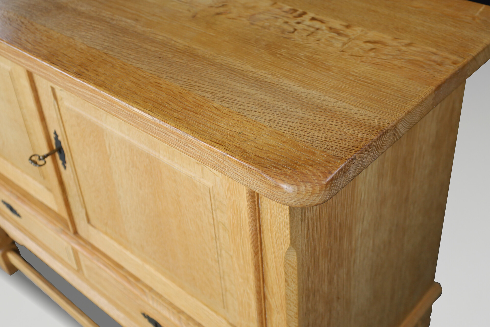 Scandinavian modern Oak Sideboard Henning Kjaernulf, Denmark, 1950s Mid-20th century