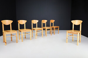 Scandinavian modern Rainer Daumiller Pine Wood Dining room Chairs Denmark , 1970s Late-20th century