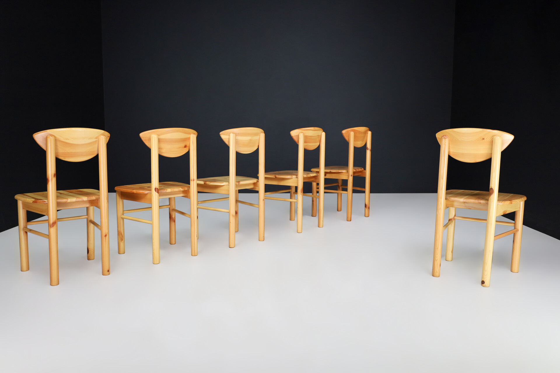 Scandinavian modern Rainer Daumiller Pine Wood Dining room Chairs Denmark , 1970s Late-20th century